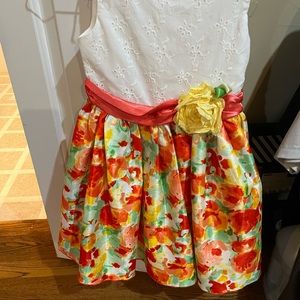 Youngland -Girls dress - Size 6x - white lace top